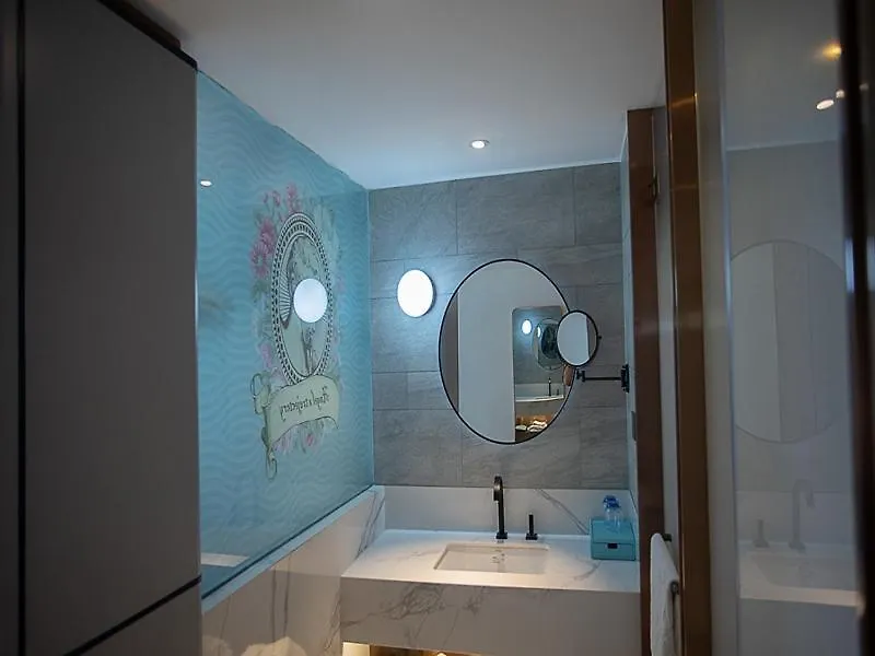 Thank Inn Plus Jiaozuo Mengzhou Sangpo Times New Town Hotel
