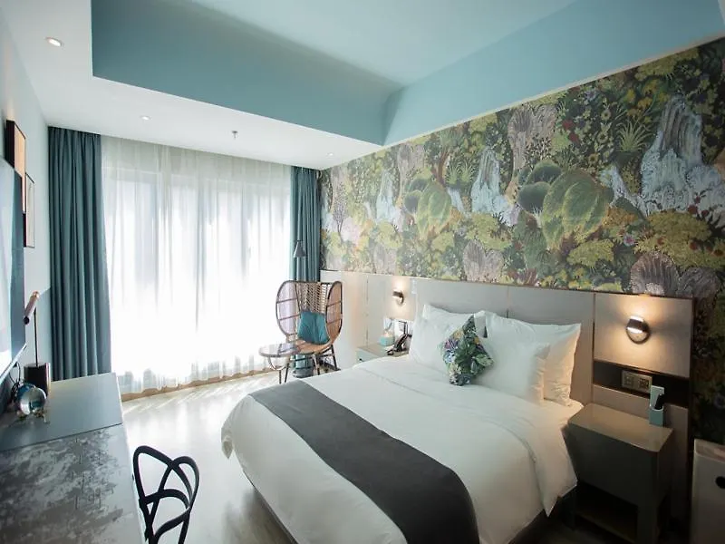 Thank Inn Plus Jiaozuo Mengzhou Sangpo Times New Town Hotel