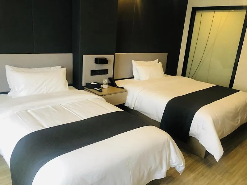 Hotel Thank Inn Plus Jiaozuo Mengzhou Sangpo Times New Town